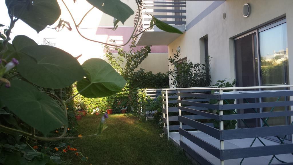 Aparthotel Vila Tufi Velipojë Zimmer foto